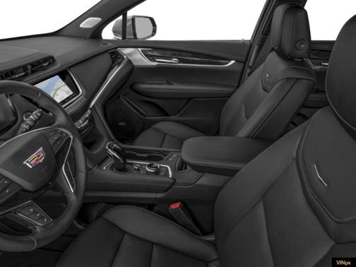 2025 Cadillac XT5 Luxury