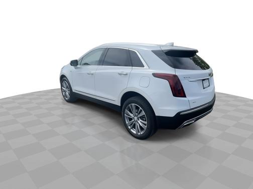 Crystal White Tricoat 2024 Cadillac XT5 AWD 4dr Premium Luxury