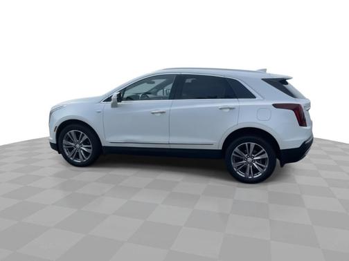 Crystal White Tricoat 2024 Cadillac XT5 AWD 4dr Premium Luxury