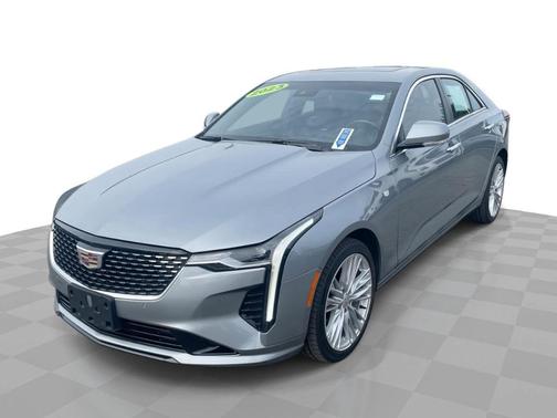 2023 Cadillac CT4 4dr Sdn Premium Luxury