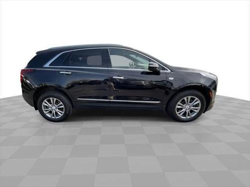 Stellar Black Metallic 2022 Cadillac XT5 AWD 4dr Premium Luxury
