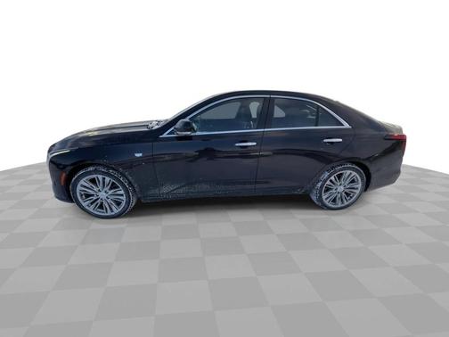 2023 Cadillac CT4 Premium Luxury