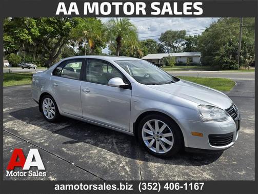 2010 Volkswagen Jetta Wolfsburg Edition