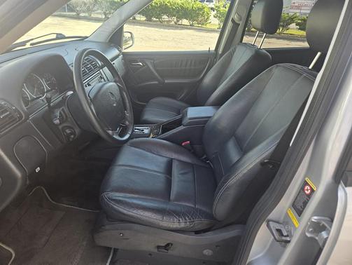 2003 Mercedes-Benz M-Class 