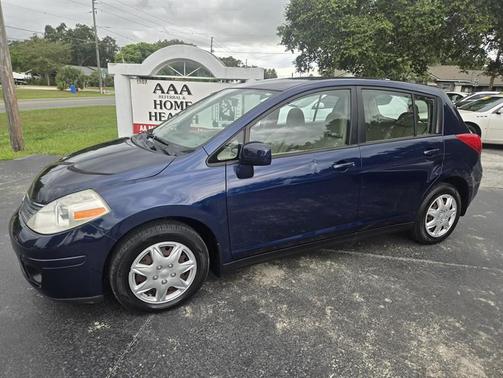 2009 Nissan Versa 1.8 S