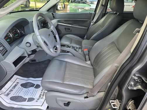 2007 Jeep Grand Cherokee Laredo