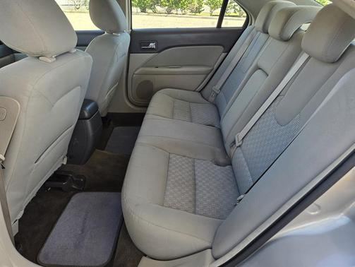 2010 Ford Fusion 