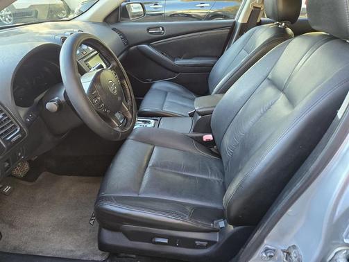 2010 Nissan Altima 2.5 SL