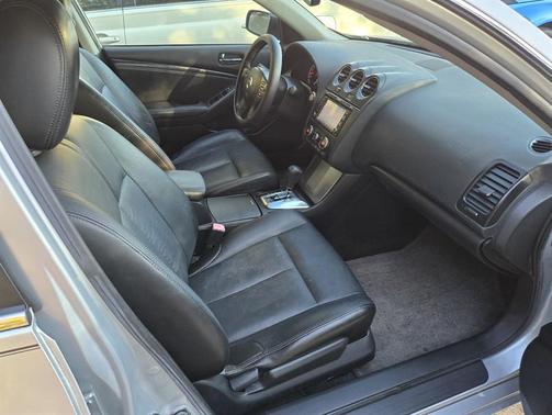 2010 Nissan Altima 2.5 SL