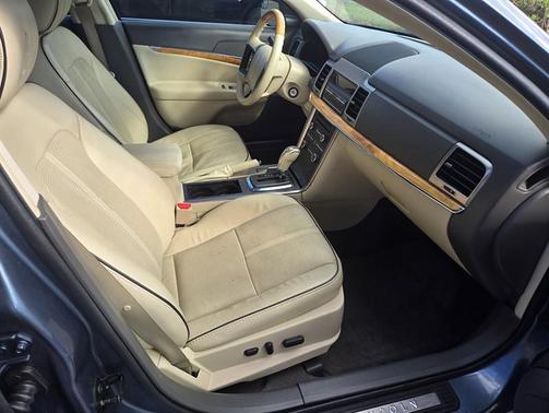 2012 Lincoln MKZ Hybrid Base