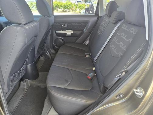 2012 Kia Soul +