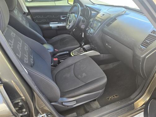 2012 Kia Soul +
