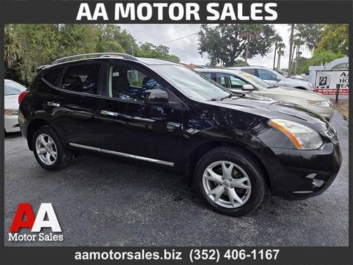 2011 Nissan Rogue SV