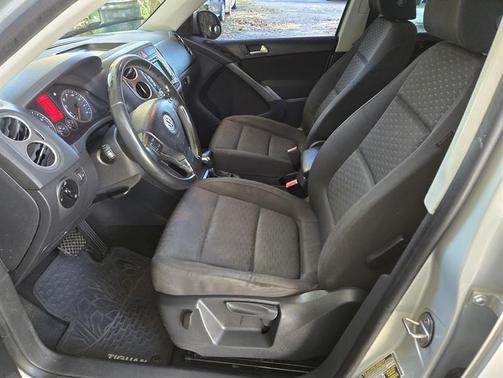2009 Volkswagen Tiguan SE
