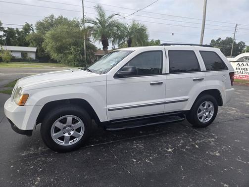 2010 Jeep Grand Cherokee Laredo