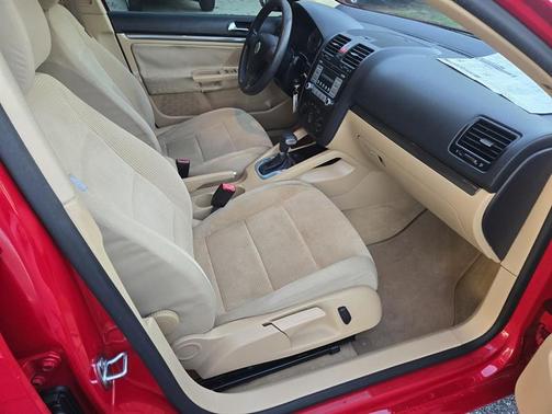 2009 Volkswagen Jetta 2.5 S SportWagen