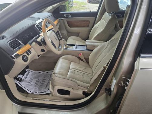 2011 Lincoln MKS Base