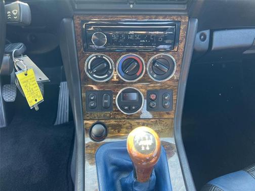 2001 BMW Z3 2.5i Roadster