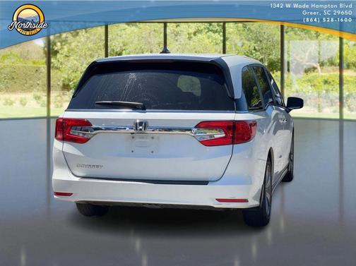White Diamond Pearl 2019 Honda Odyssey EX-L
