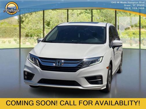 White Diamond Pearl 2019 Honda Odyssey EX-L