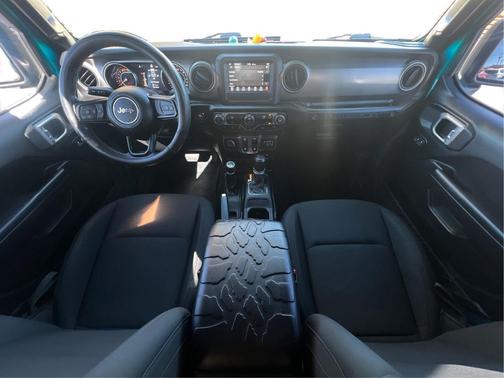 2020 Jeep Wrangler Willys 4X4