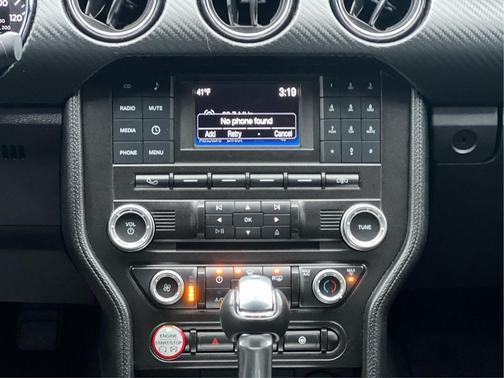 2016 Ford Mustang V6