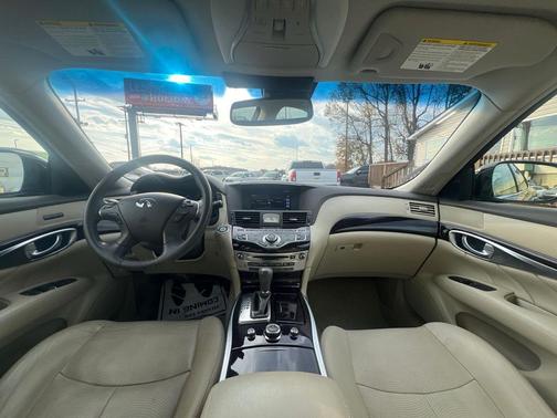 2013 INFINITI M37x Base