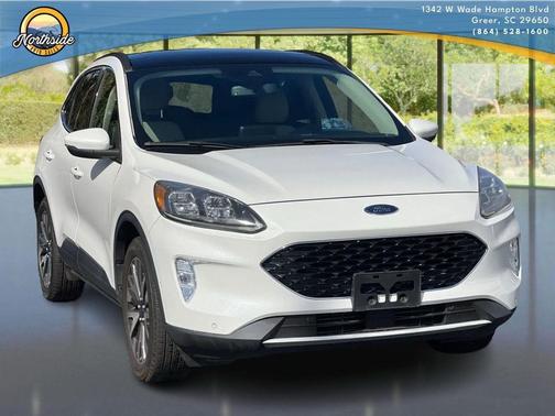 2020 Ford Escape Titanium