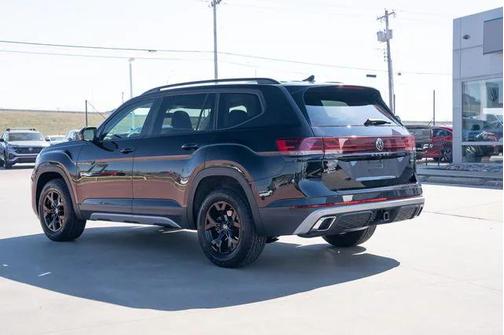 2026 Volkswagen Atlas Peak Edition