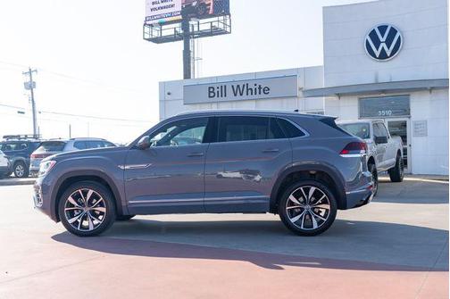 2026 Volkswagen Atlas Cross Sport 2.0T SEL Premium