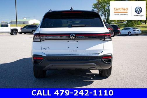 2025 Volkswagen Taos 1.5T SE Black