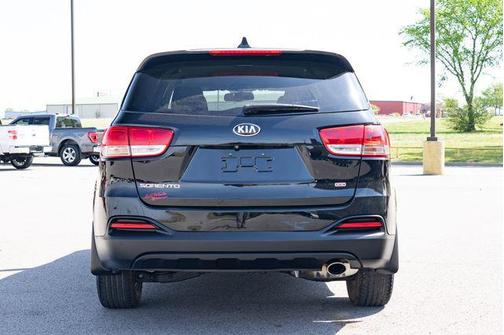 Ebony Black 2017 Kia Sorento LX