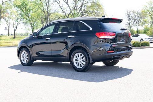 Ebony Black 2017 Kia Sorento LX