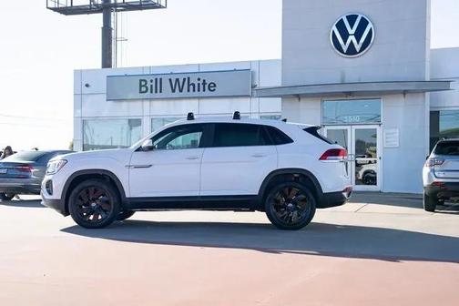 2026 Volkswagen Atlas Cross Sport 2.0T SE w/Technology 4MOTION