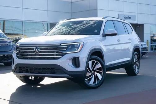 2026 Volkswagen Atlas 2.0T SE w/Technology 4MOTION
