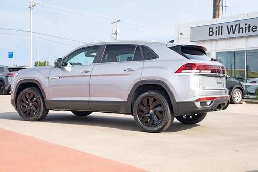 2025 Volkswagen Atlas Cross Sport 2.0T SE w/Technology 4MOTION