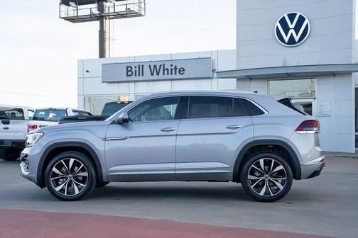2026 Volkswagen Atlas Cross Sport 2.0T SEL Premium