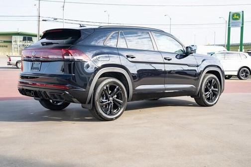 2026 Volkswagen Atlas Cross Sport 2.0T SEL