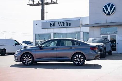 2026 Volkswagen Jetta 1.4T SE