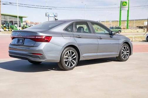 2026 Volkswagen Jetta 1.4T SE