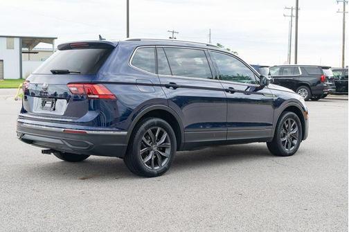 Atlantic Blue Metallic 2022 Volkswagen Tiguan 2.0T SE