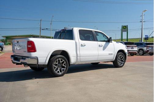 Bright White Clearcoat 2026 RAM 1500 Laramie