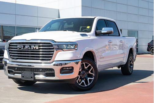 Bright White Clearcoat 2026 RAM 1500 Laramie
