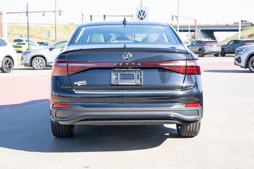 2026 Volkswagen Jetta 1.4T SE