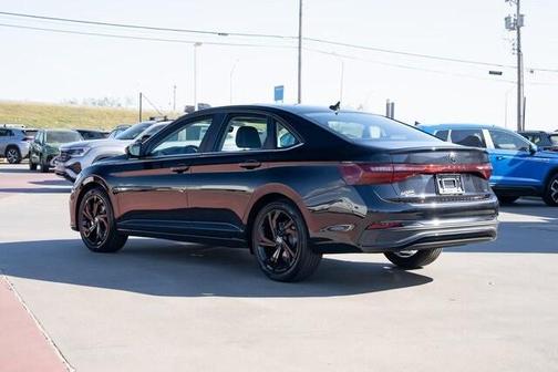 2026 Volkswagen Jetta 1.4T SE