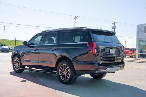 Black Metallic 2025 Ford Expedition Max Platinum