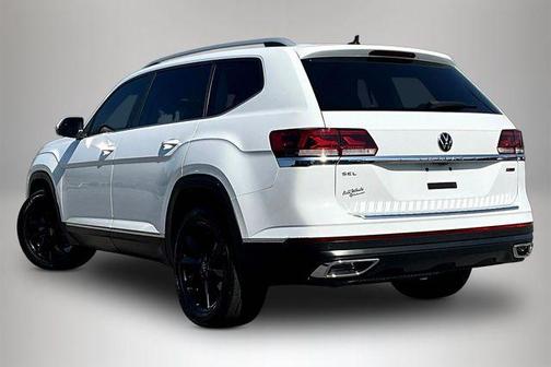 Pure White 2021 Volkswagen Atlas 2.0T SEL