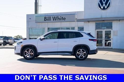 2025 Volkswagen Tiguan 2.0T SE