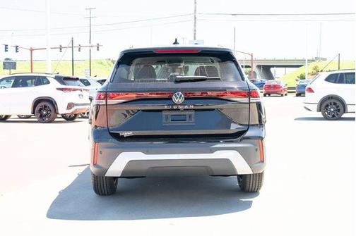 deep black pearl 2026 Volkswagen Tiguan 2.0T S