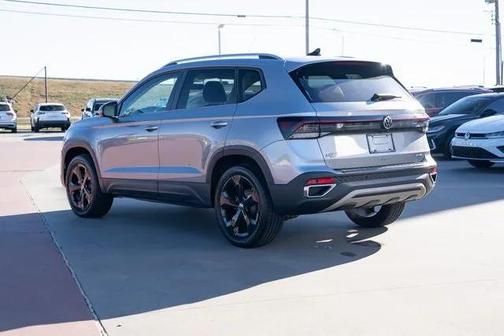 2026 Volkswagen Taos SEL